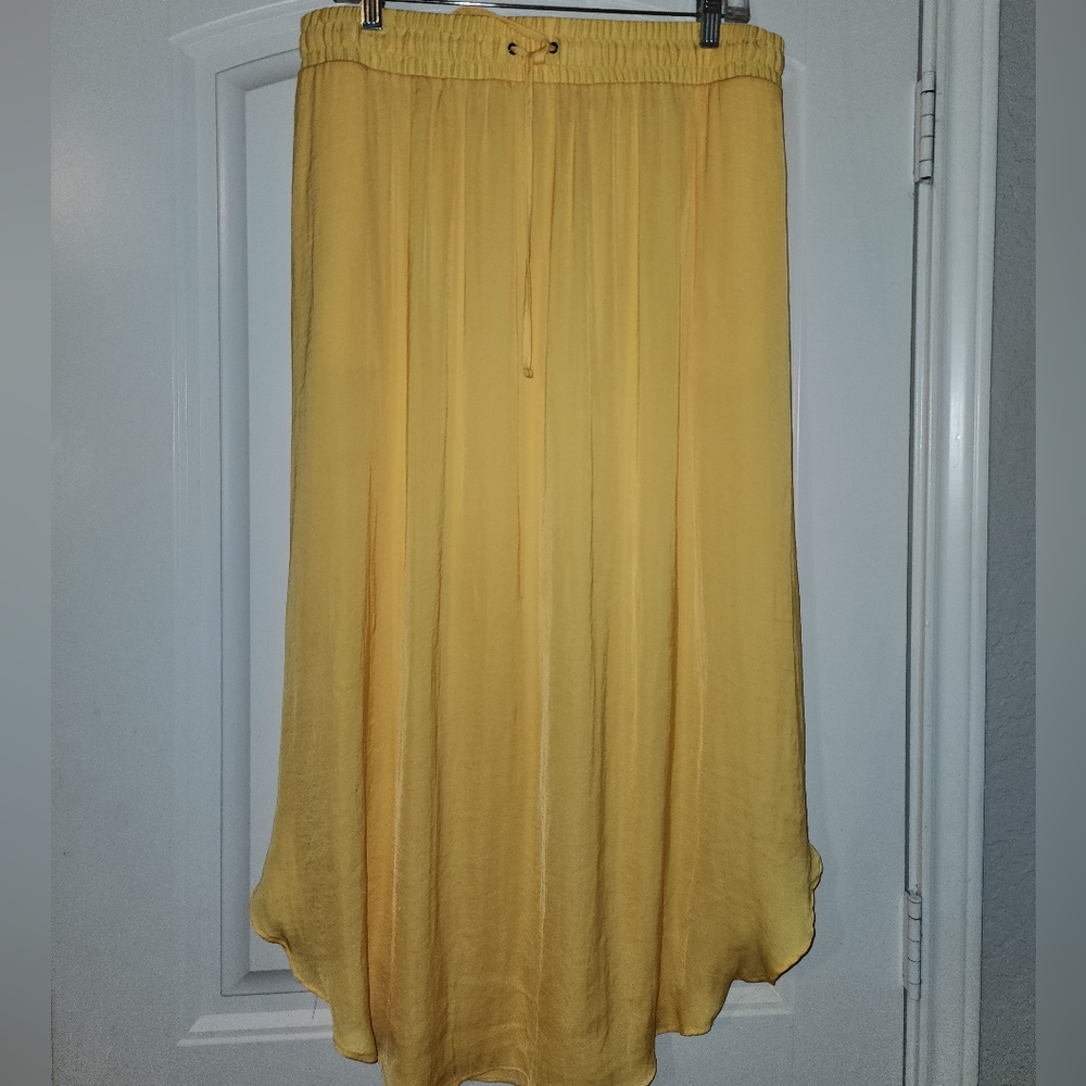 Yellow midi shirt